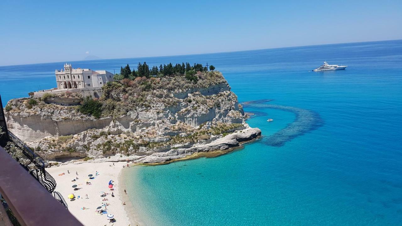 B&B Villa Eleonora Tropea Le Pioppe Esterno foto